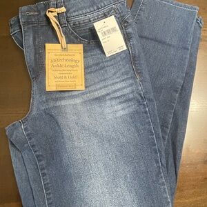 Democracy slimming panels jeans 12